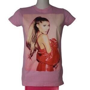 ARIANA GRANDE Dangerous Woman Tour Pink T Shirt Size Small
